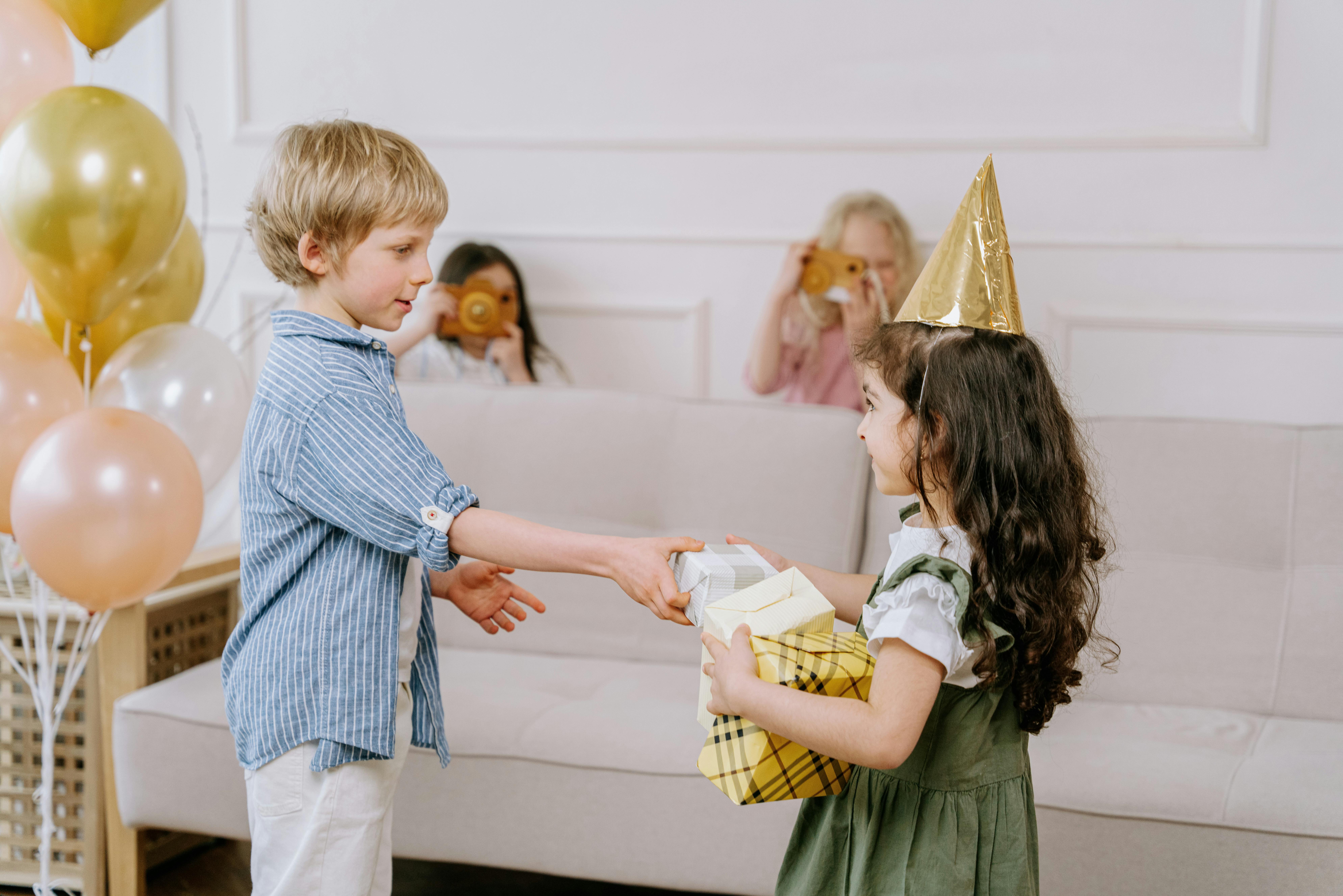 College Life Made Better: Gifts for College Kids